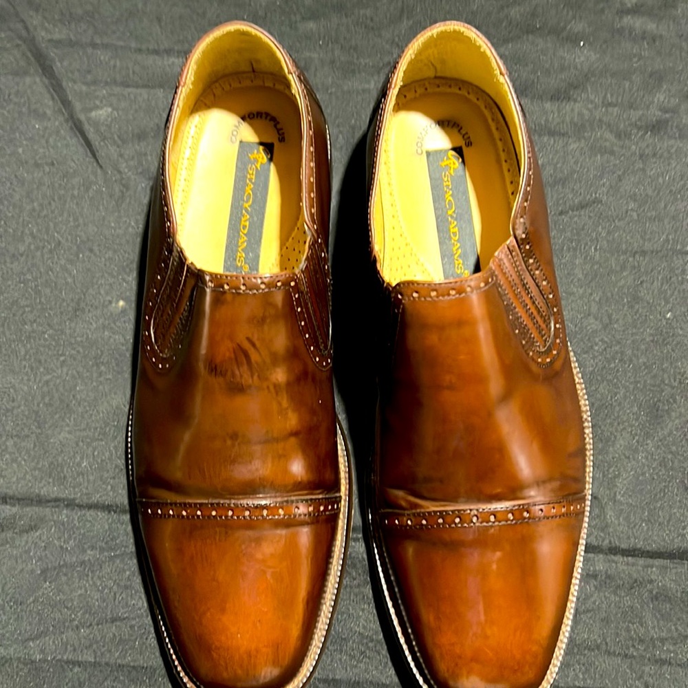 Men’s dress shoe